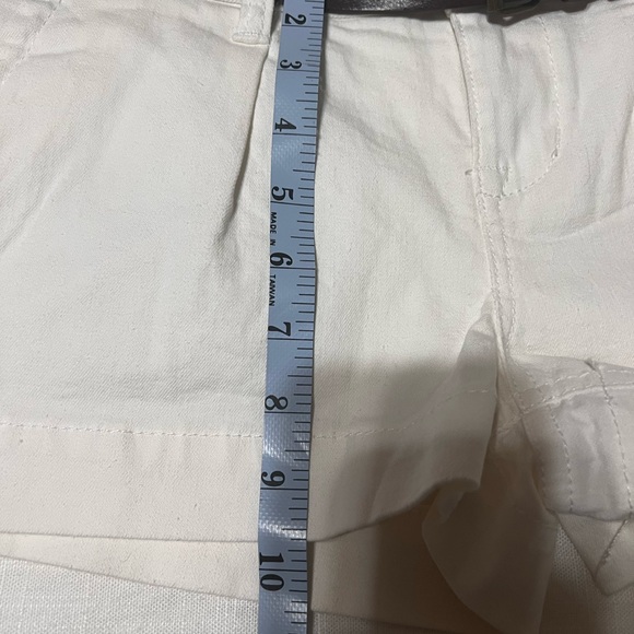 American rag shorts white cream color size 5 NWT - Picture 6 of 7